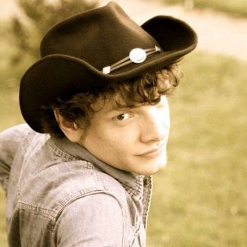 Woody James