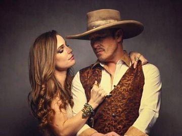 Velvet Rodeo Velvet Rodeo